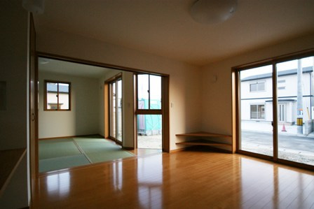 徳島県で家を建てるならサーロジック-三角コーナー