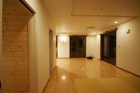 徳島県で家を建てるならサーロジック-おしゃれリビング