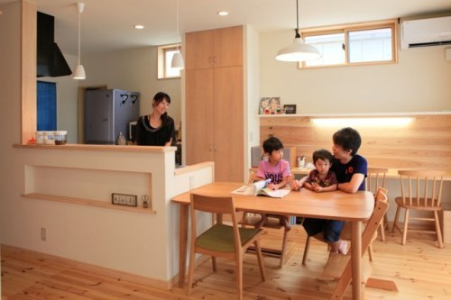 徳島県で家を建てるならサーロジック-ナチュラルリビング