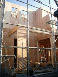 徳島県で家を建てるならサーロジック-建て方　2×4