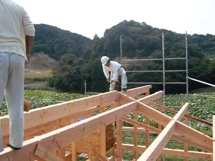 徳島県で家を建てるならサーロジック-上棟