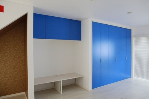 徳島県で家を建てるならサーロジック-ビタミンカラー収納