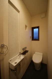 徳島県で家を建てるならサーロジック-タンクレストイレ