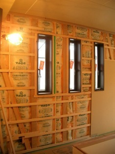 徳島県で家を建てるならサーロジック-グラスウール 断熱材　