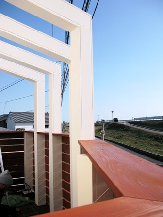 徳島県で家を建てるならサーロジック-ウッドバルコニ