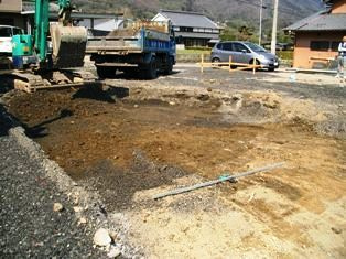 徳島県で家を建てるならサーロジック-根切り