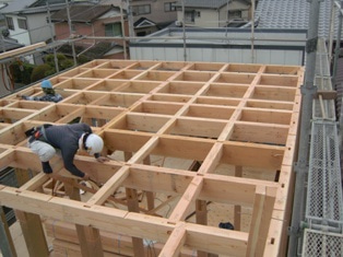 徳島県で家を建てるならサーロジック-建て方