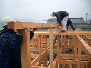 徳島県で家を建てるならサーロジック-上棟