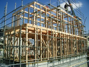 徳島県で家を建てるならサーロジック-建て方