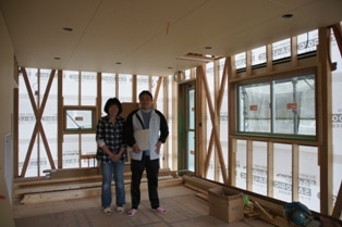 徳島県で家を建てるならサーロジック-現場打ち合わせ