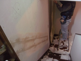 徳島県で家を建てるならサーロジック-パテ補修