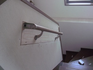 徳島県で家を建てるならサーロジック-手摺