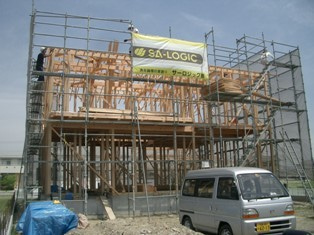 徳島県で家を建てるならサーロジック-上棟