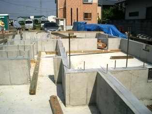 徳島県で家を建てるならサーロジック-基礎