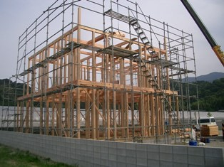 徳島県で家を建てるならサーロジック-建て方