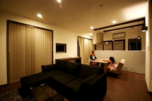 徳島県で家を建てるならサーロジック-モダンリビング