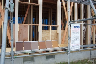 徳島県で家を建てるならサーロジック-外壁色合わせ