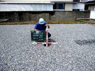 徳島県で家を建てるならサーロジック-砕石基礎2層目
