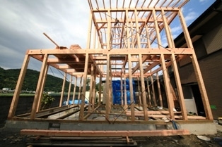 徳島県で家を建てるならサーロジック-建て方