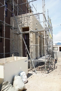 徳島県で家を建てるならサーロジック-外壁石貼り