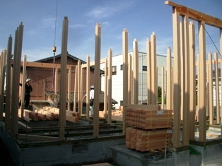 徳島県で家を建てるならサーロジック-建て方