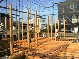 徳島県で家を建てるならサーロジック-建て方