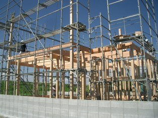 徳島県で家を建てるならサーロジック-建て方