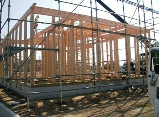 徳島県で家を建てるならサーロジック-建て方