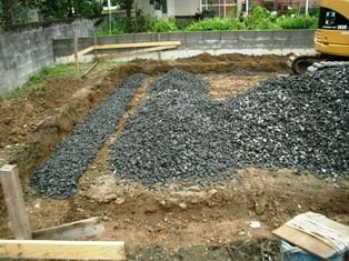 徳島県で家を建てるならサーロジック-砕石基礎