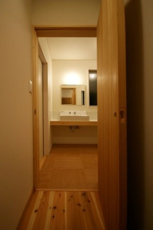 徳島県で家を建てるならサーロジック-洗面所