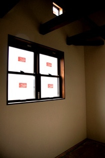 徳島県で家を建てるならサーロジック-吹き抜けと梁