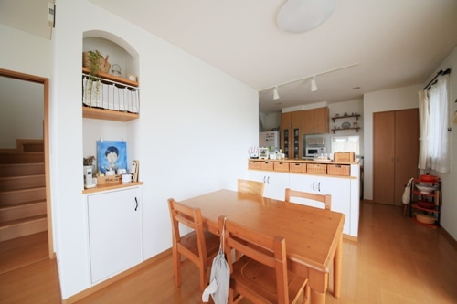 徳島県で家を建てるならサーロジック-アーチの飾り棚