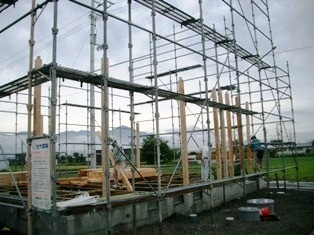 徳島県で家を建てるならサーロジック-建て方