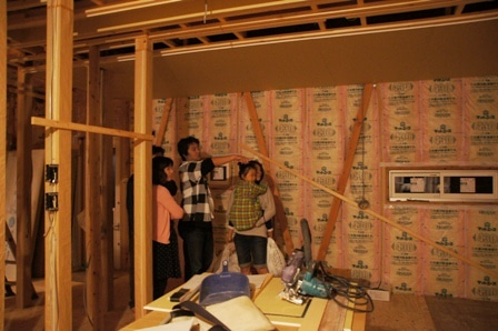 徳島県で家を建てるならサーロジック-現場打合せ