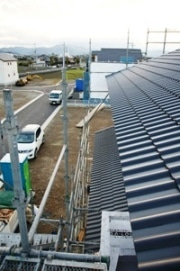 徳島県で家を建てるならサーロジック-屋根瓦葺き