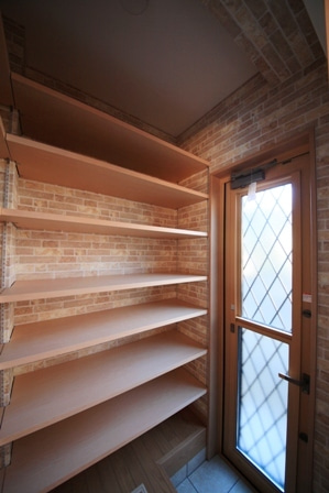 徳島県で家を建てるならサーロジック-食品庫