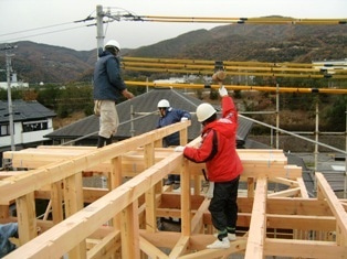 徳島県で家を建てるならサーロジック-お神酒