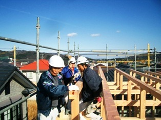 徳島県で家を建てるならサーロジック-上棟