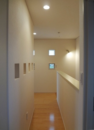 徳島県で家を建てるならサーロジック-２Fホール