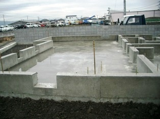 徳島県で家を建てるならサーロジック-ベタ基礎