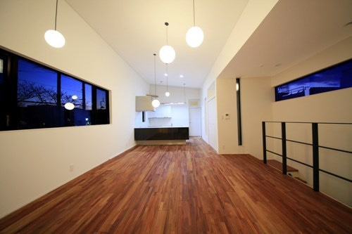 徳島県で家を建てるならサーロジック-モダンリビング