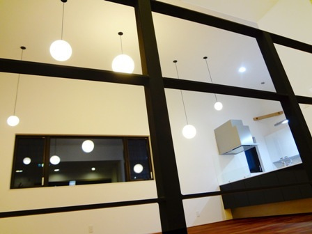 徳島県で家を建てるならサーロジック-照明