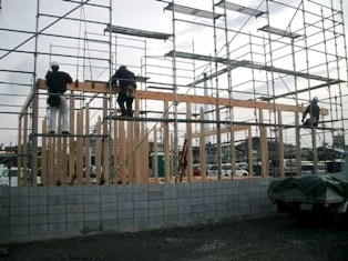 徳島県で家を建てるならサーロジック-建て方