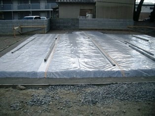 徳島県で家を建てるならサーロジック-防湿シート