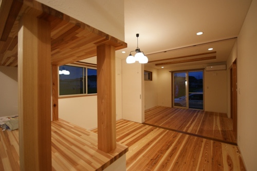 徳島県で家を建てるならサーロジック-キッチンから