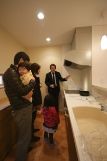 徳島県で家を建てるならサーロジック-キッチン取り扱い説明