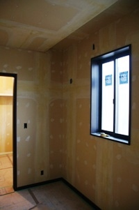 徳島県で家を建てるならサーロジック-クロス仕上げ