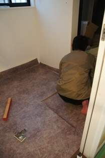 徳島県で家を建てるならサーロジック-内装床工事