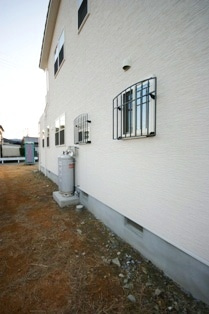 徳島県で家を建てるならサーロジック-窓格子