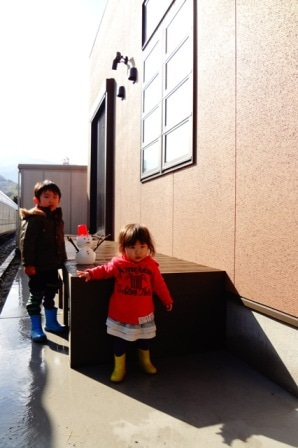 徳島県で家を建てるならサーロジック-雪だるま